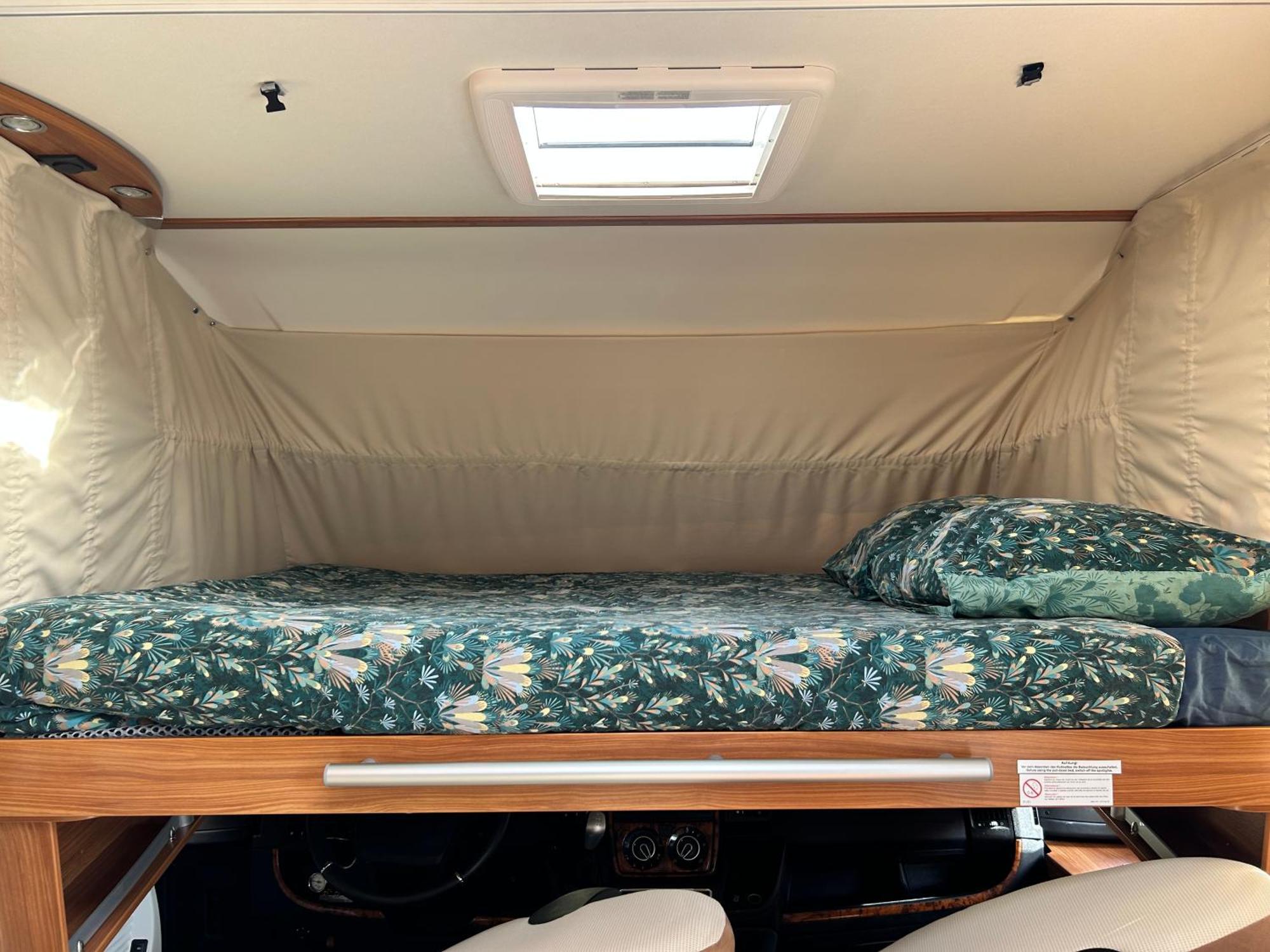 Terrain De Loisirs En Plein Centre De Lievin Camping Car ภายนอก รูปภาพ